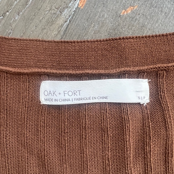 Oak and fort cropped button down top - Picture 2 of 2